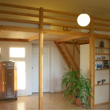 Therese-Malten-Villa-2