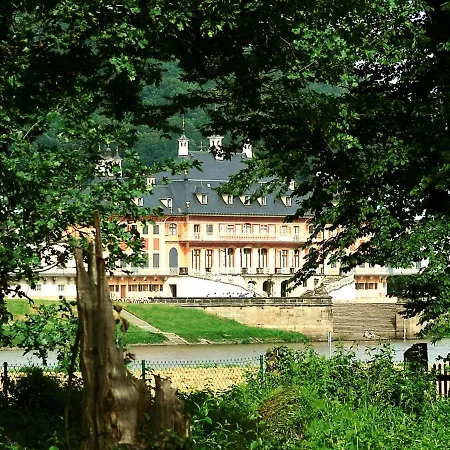 Therese-Malten-Villa-3